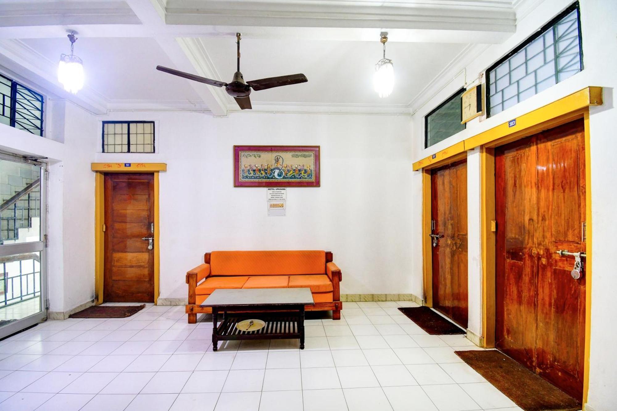 Hotel O Upasana 布巴内什瓦尔 外观 照片